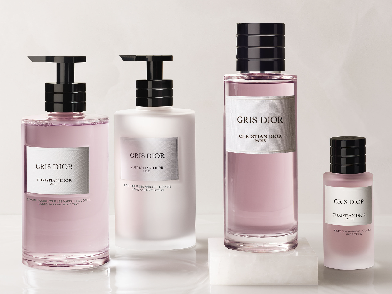 Gris Dior L'Art du Parfumage Set Eau de Parfum (200 ml), Liquid Soap (300 ml), Hydrating Lotion (300 ml) and Hair Perfume (40 ml)